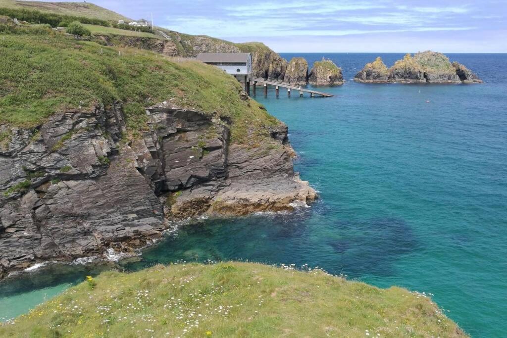 Marios Lodge Padstow Luaran gambar